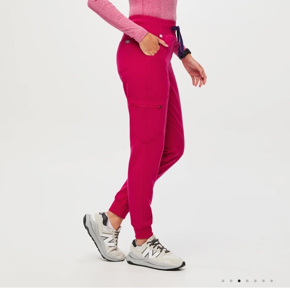 Large Ultra Rose Figs Women’s Scrub Pants - Picture 2 of 4